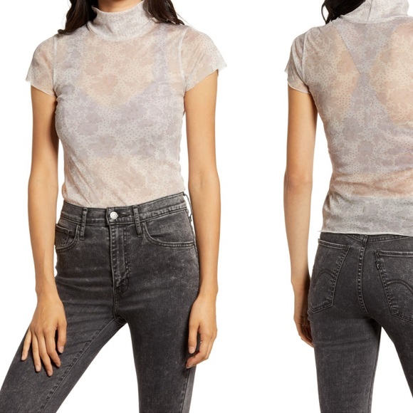 🔥Free People, printed mesh baby tee